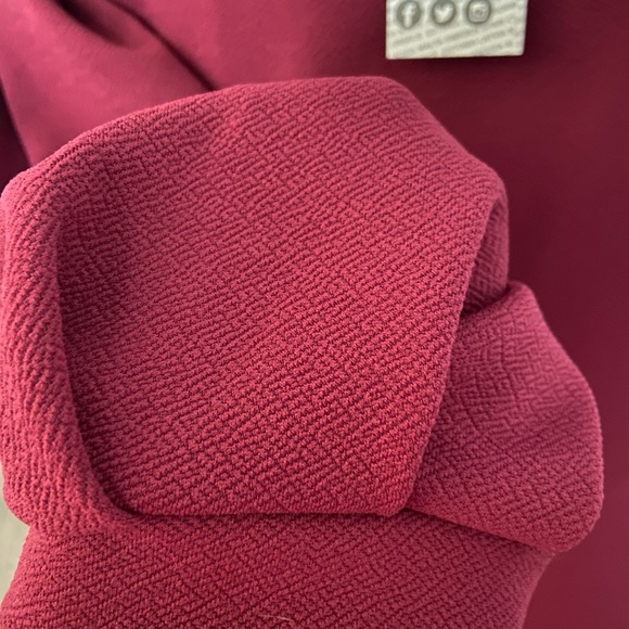 Off shoulder wrap dress - Picture 7 of 10